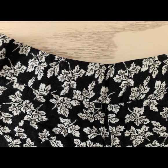 LF Patterned Shorts - Picture 3 of 4